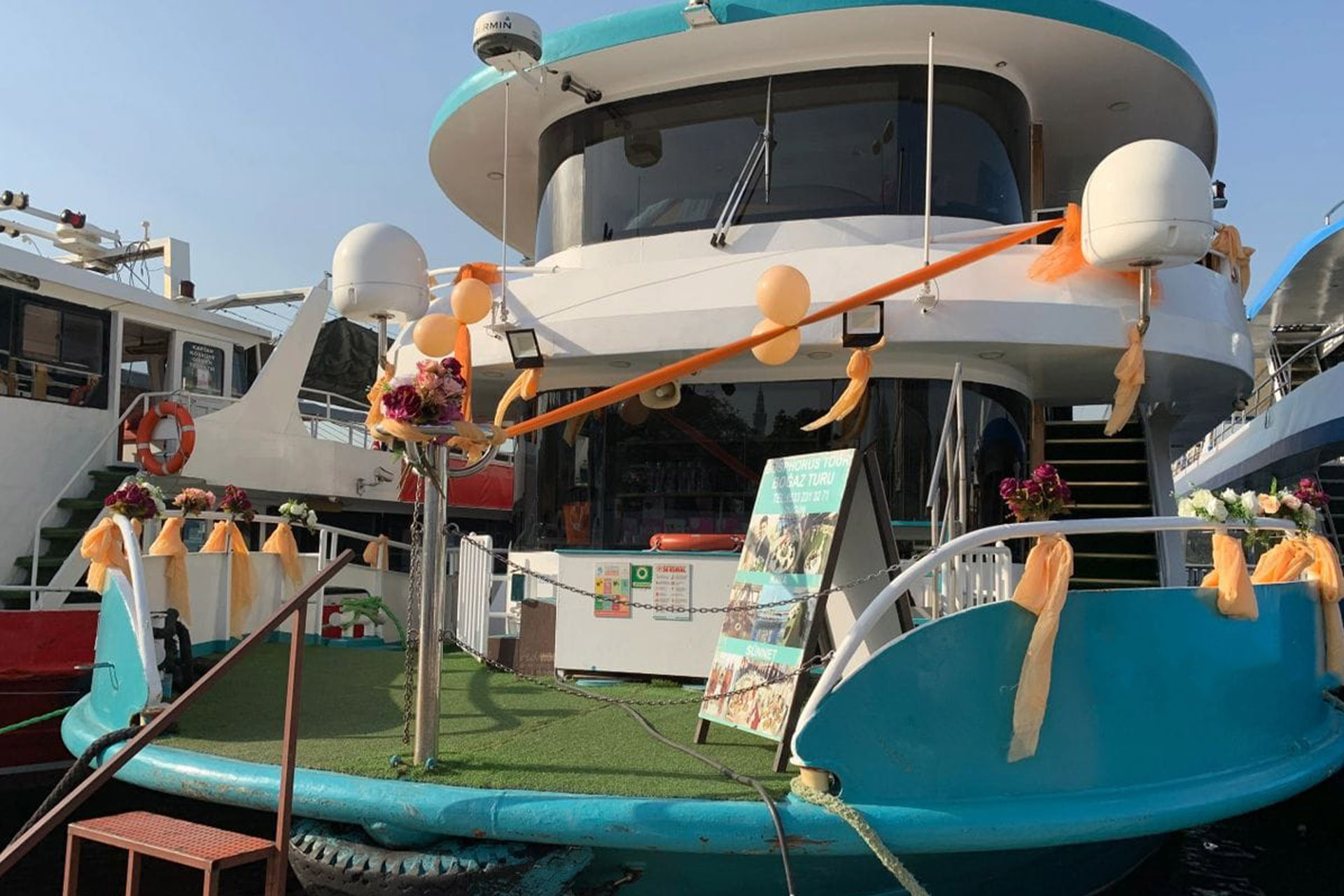 İstanbul Tekne Kiralama 150 Kişilik