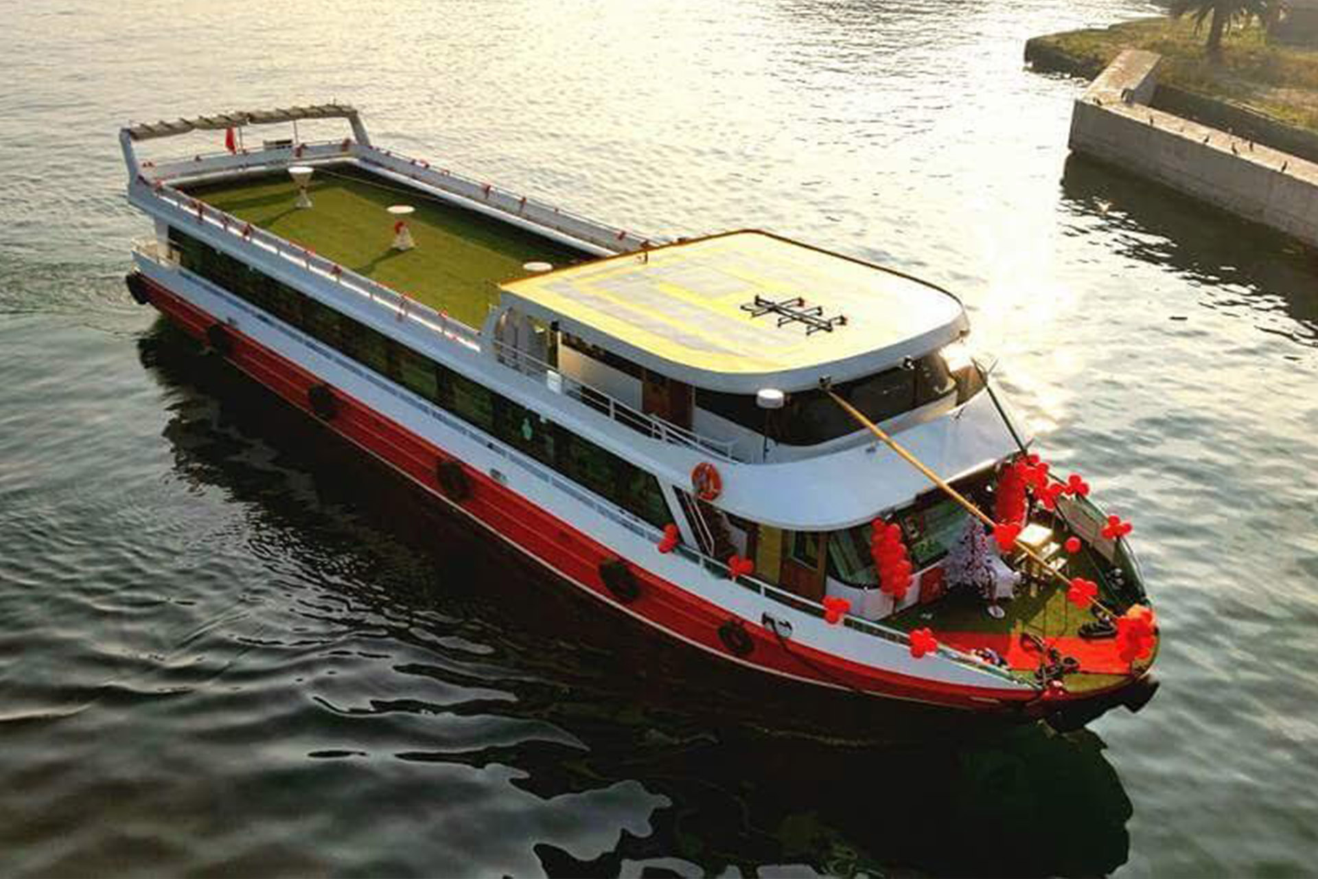 İstanbul Tekne Kiralama 200 Kişilik